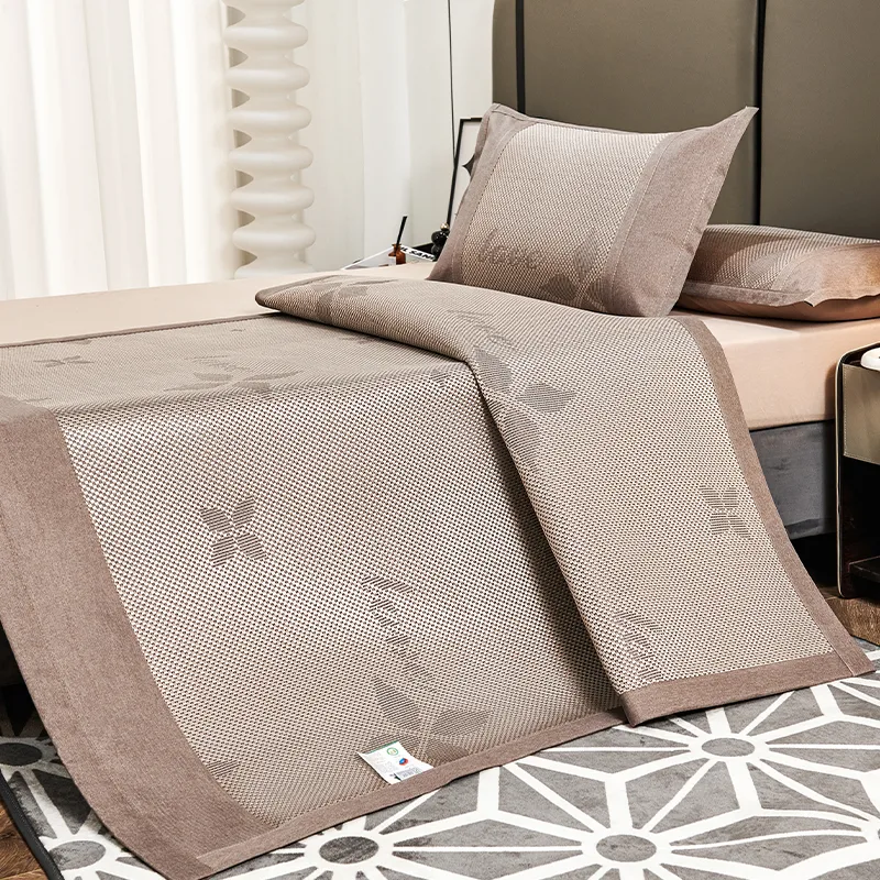 Jiadeli Ice Vine Cool Mat Three-Piece Set Brown 150*200cm