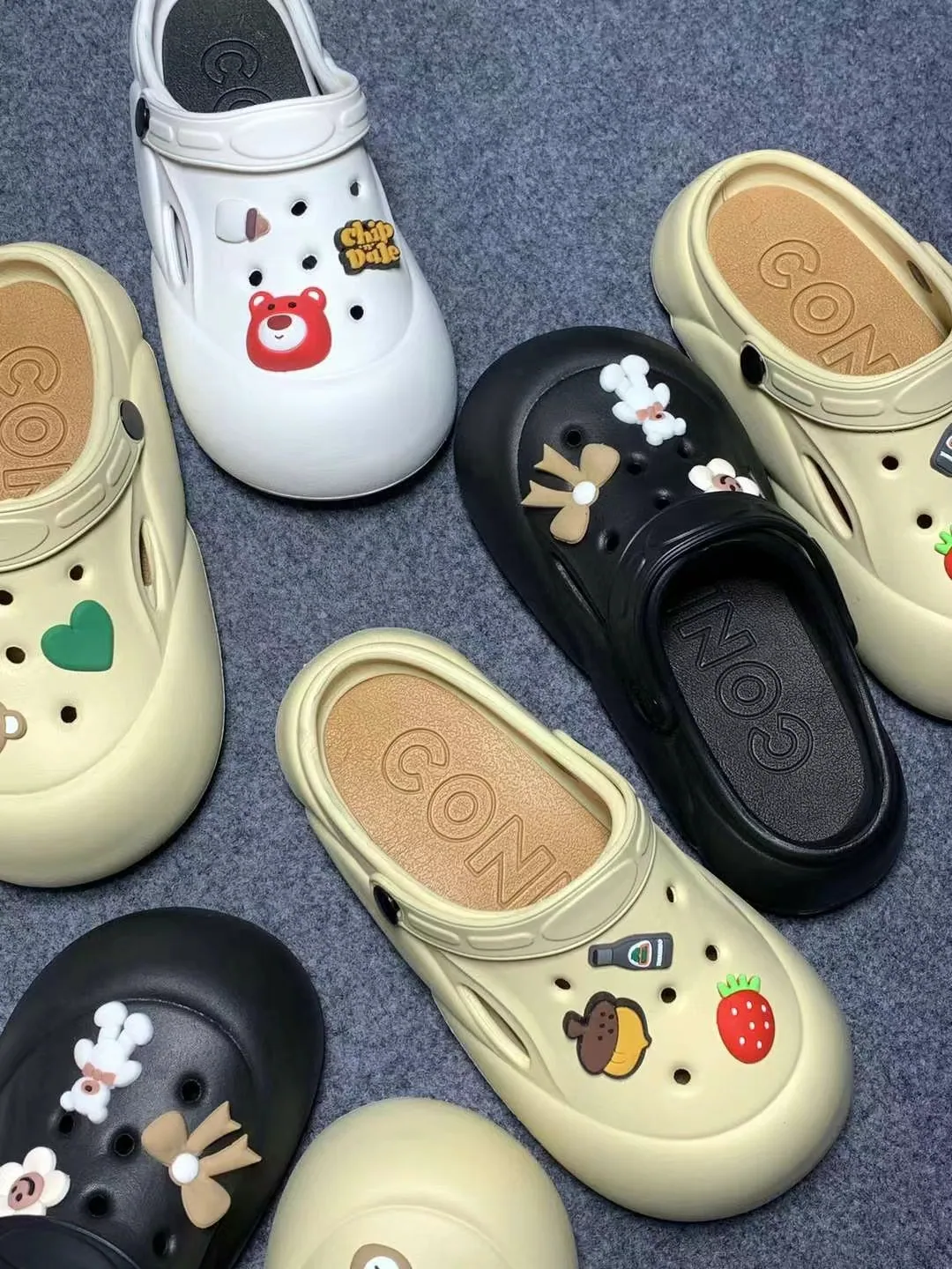 Exquisite height increasing hole shoes, panda style, 2024 summer outdoor wear, feel like stepping on poop, beach anti slip toe c 6
