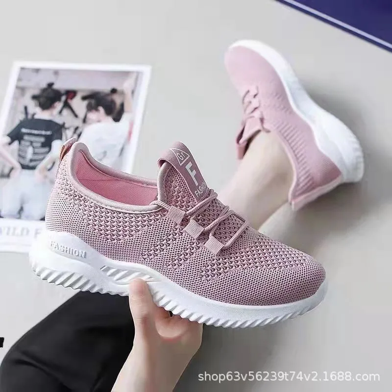 รองเท้าลำลองสตรีรุ่นใหม่ที่ถักทอ รองเท้ากีฬาพื้นนุ่มสบาย รองเท้านักเรียนที่ทันสมัยและมีน้ำหนักเบา 3