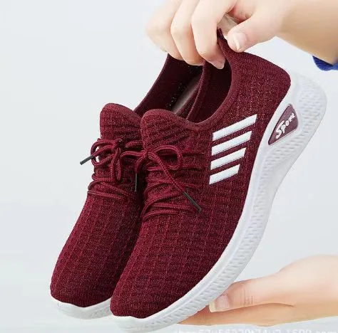 Shoes women 2023 new foreign trade women's shoes casual walking soft soled mother's shoes Tiktok fashion socks sneakers women