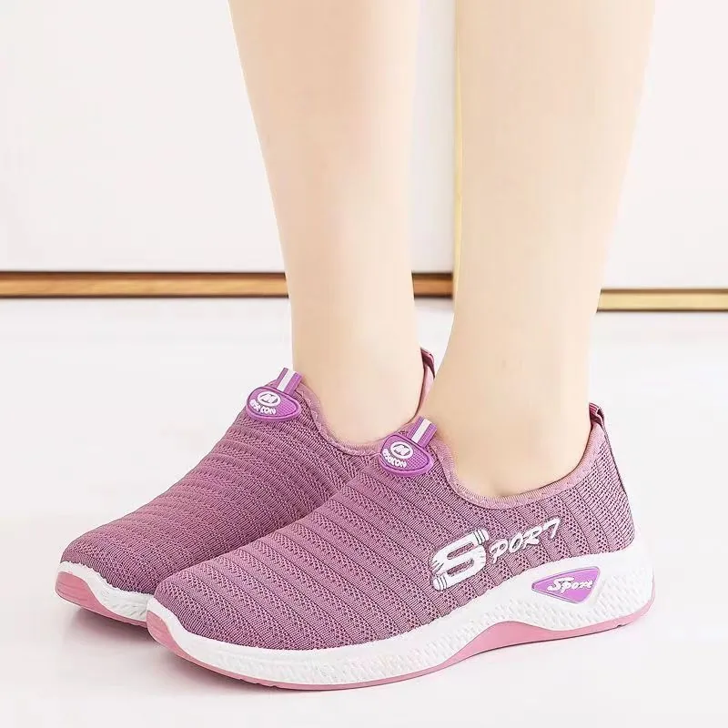 Spring New 2024 Women's Old Beijing Cloth Shoes, Casual, Comfortable, and Healthy Walking, One Step Casual Shoes, Female Manufac