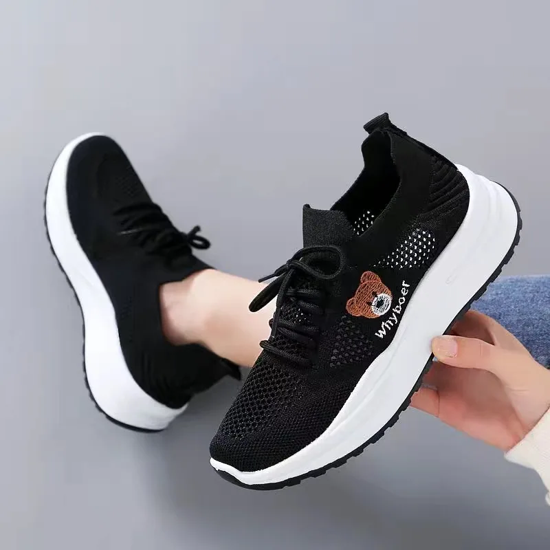 Spring new Flyknit women's sports shoes, fashionable and versatile running shoes, mesh casual women's student shoes, foreign tra 3
