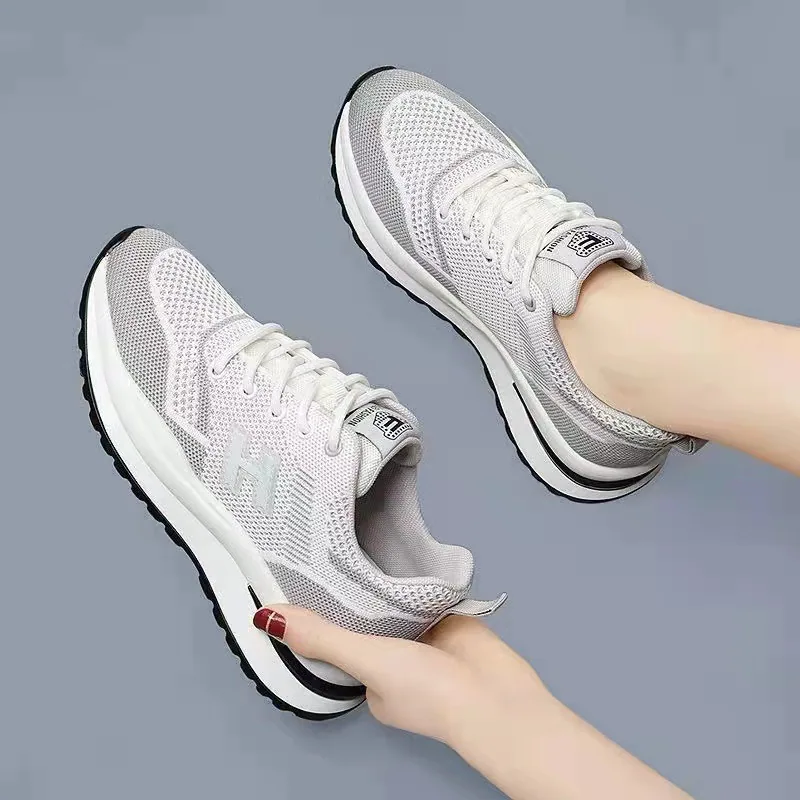 Spring new Flyknit women's sports shoes, fashionable and versatile running shoes, mesh casual women's student shoes, foreign tra