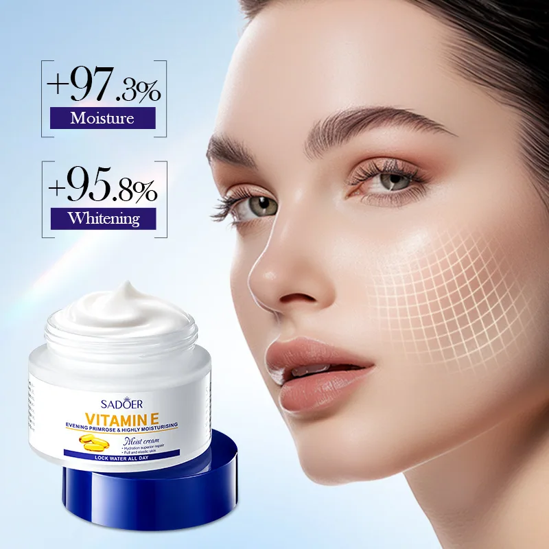 SADOER Evening primrose Vitamin E high moisturizing cream texture cream close-up moisturizing and smoothing face cream and bo