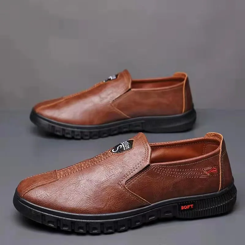 Men's leather shoe manufacturers wholesale 2023 summer new casual shoes, men's soft soled trendy single shoes, one foot stepp