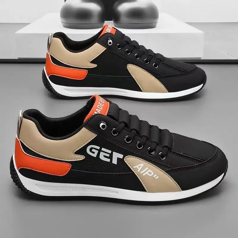 Herren 2024 Frühjahr neue Herren weiße Schuhe trendige Forrest Gump Schuhe leichte atmungsaktive Laufschuhe Herren Großhandel 3