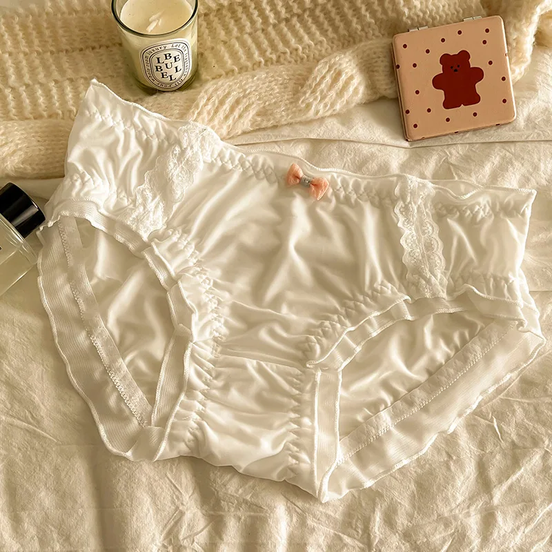 Roupa íntima sem costura de seda gelada para mulheres, shorts de estudante sexy estilo japonês de corte fino, calças triangulares de virilha de algodão puro de cintura média 2