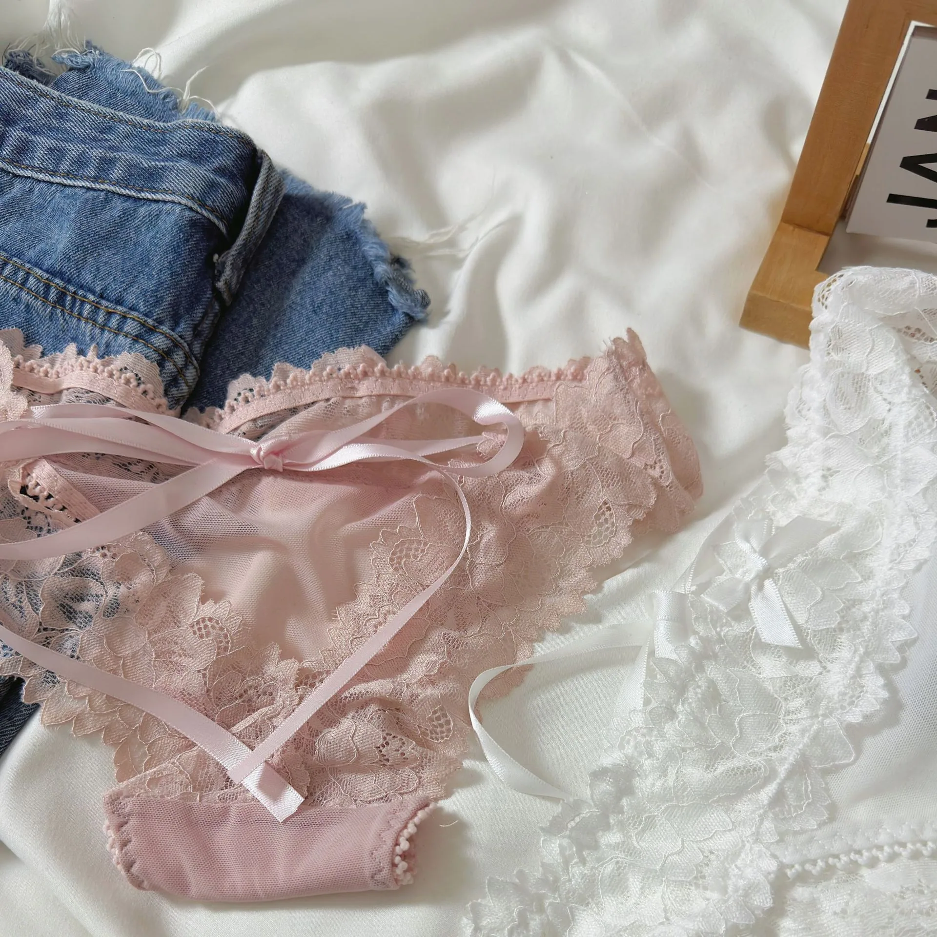 Bow tie~Sexy lace underwear for women and girls, breathable and comfortable, low waist pure cotton triangle pants wholesale 3