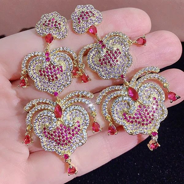ہیوی انڈسٹری سپر فلیش لگژری ماحول مکمل Zirconia گھنے Zirconia بالیاں یورپی اور امریکی مبالغہ آمیز اعلی آخر سابق 18