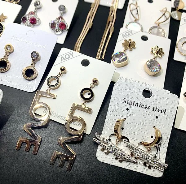 Titanium steel non fading furnace gold long earrings earrings earrings Korean version rose gold black stainless steel shell earr 12