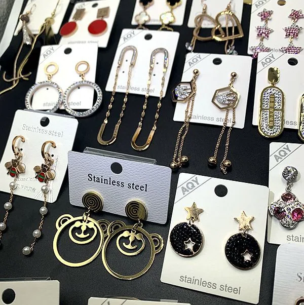 Titanium steel non fading furnace gold long earrings earrings earrings Korean version rose gold black stainless steel shell earr 25