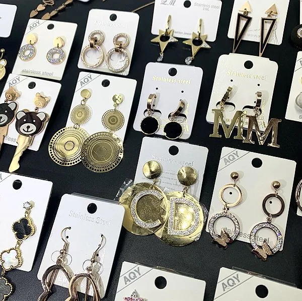 Titanium steel non fading furnace gold long earrings earrings earrings Korean version rose gold black stainless steel shell earr 29