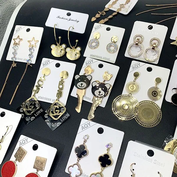 Titanium steel non fading furnace gold long earrings earrings earrings Korean version rose gold black stainless steel shell earr 26
