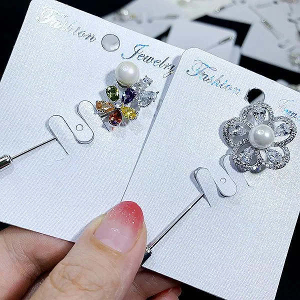 Super sparkling zircon micro inlaid one character pin pearl flower cartoon pin high-end luxury sparkling diamond brooch Korean v