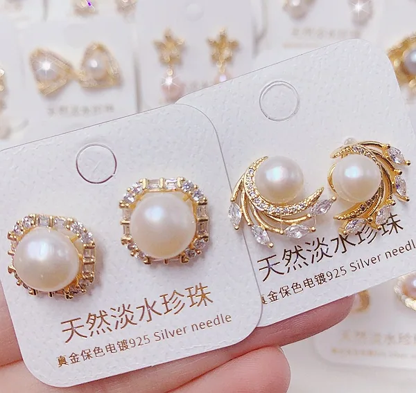 Light luxury natural freshwater pearl earrings plated with real gold and micro inlaid with zircon earrings, ear buckles, high