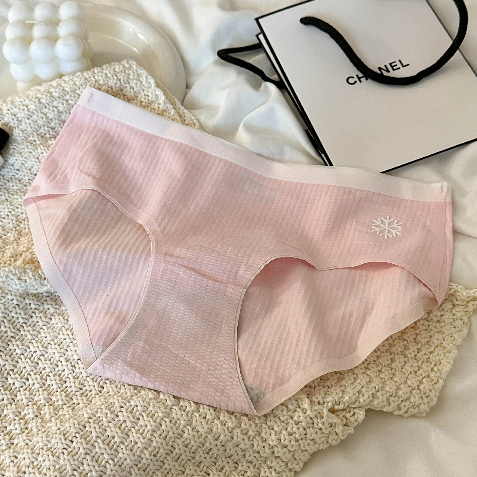 Skin friendly girl~Women's breathable and comfortable pure cotton underwear, women's pure cotton bottom crotch triangle pants - Other Underwear 2