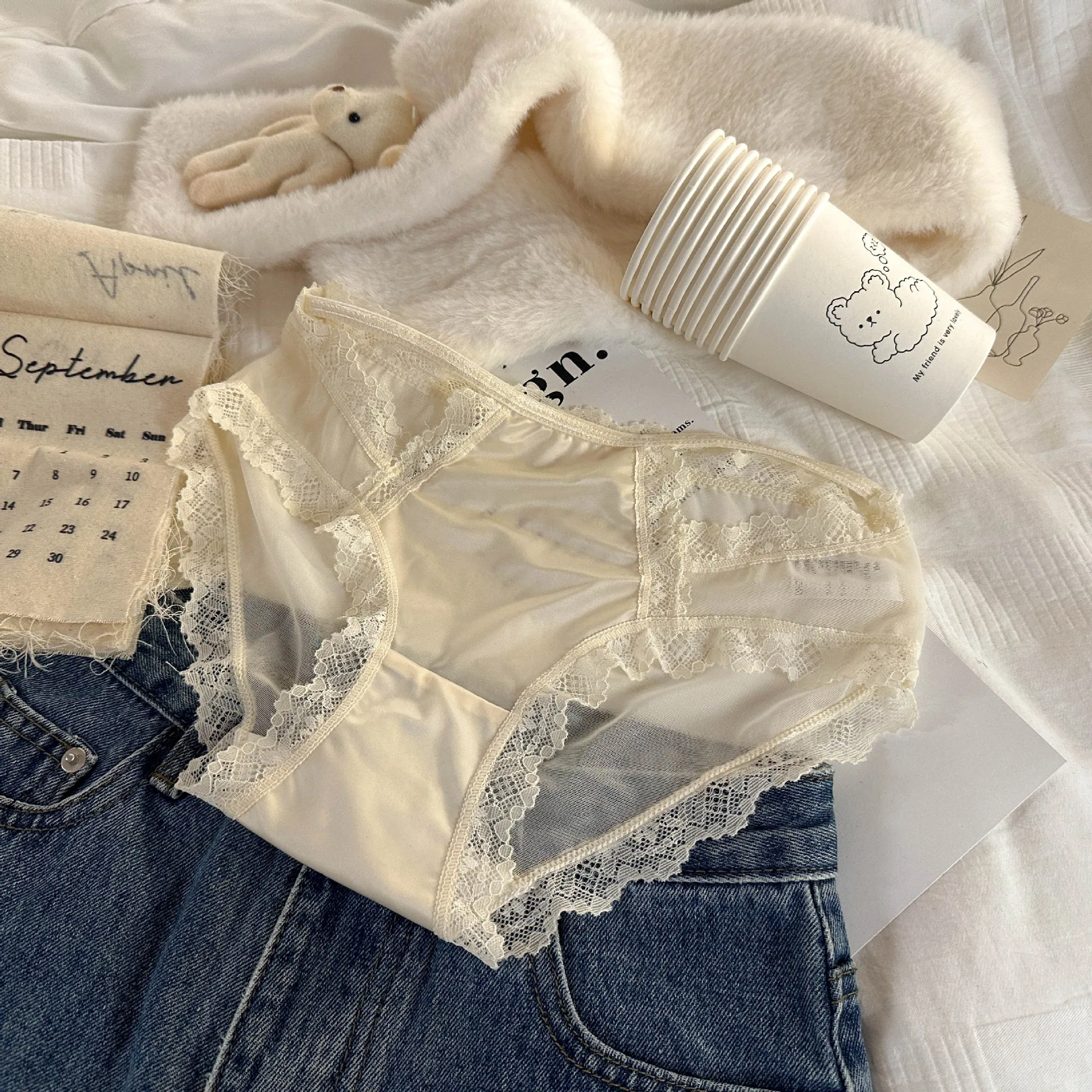 Pure desire white moonlight~Romantic French lace women's underwear light cooked sweet pure desire sexy pure cotton crotch semi t 3