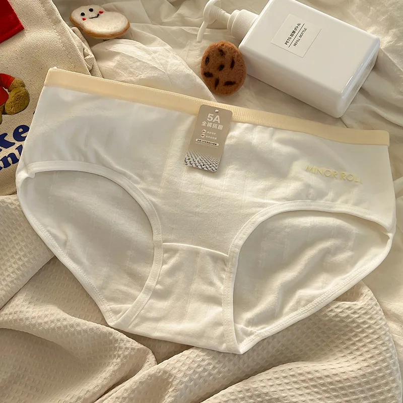 【 5A level antibacterial 】 Simple underwear for women, pure cotton, girlish style, ins for girls, cute, skin friendly, pure cott 2
