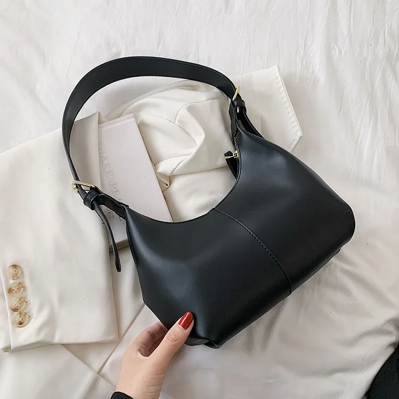 Manufacturers direct supply of new niche design bags, womens bags, retro versatile hand-held shoulder bags, fashionable texture