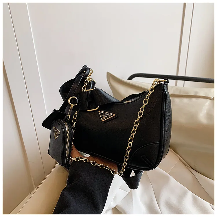 High end Western style niche design bag for women 2024 new popular and popular versatile crossbody bag, single shoulder armpit b 5