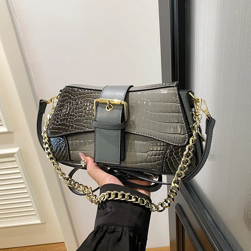 Womens bag design, crocodile chain commuting armpit bag, popular 2024 new foreign texture fashion crossbody bag 5