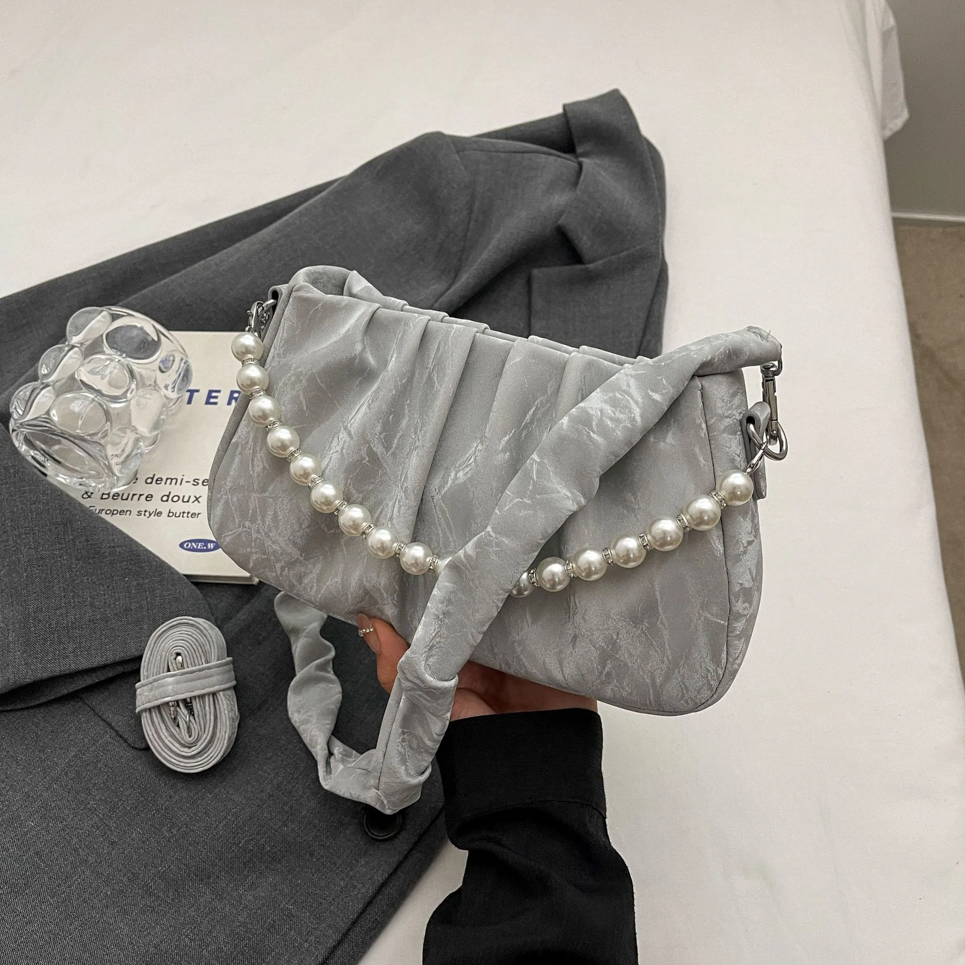 Womens Bag: Fall/Winter 2024 Fashion, Pearl Chain Bag, Pleated Bag, Armpit Bag, Premium Frosted Small Fragrance Shoulder Bag 4