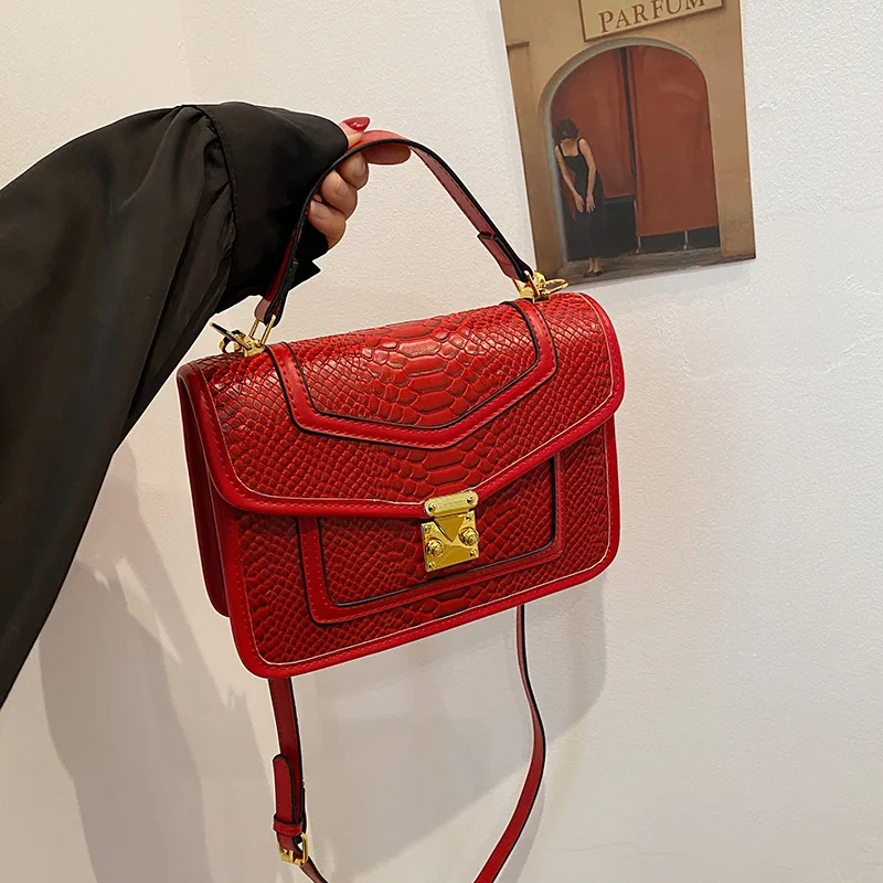 2024 autumn fashion new textured crocodile pattern with compartment luxury practical small square bag handbag crossbody bag 3