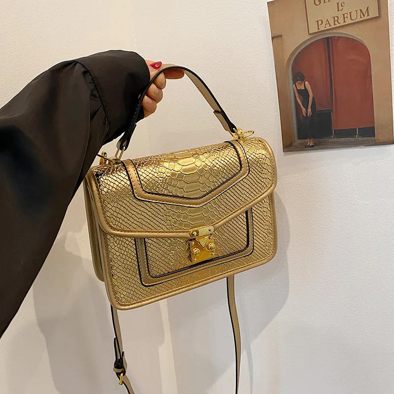 2024 autumn fashion new textured crocodile pattern with compartment luxury practical small square bag handbag crossbody bag 7