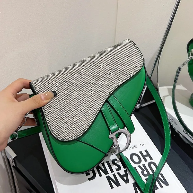 Bags, womens bags, fashionable textured saddle bags, European and American retro macarons, color girly tides, one-shouldered cro 6