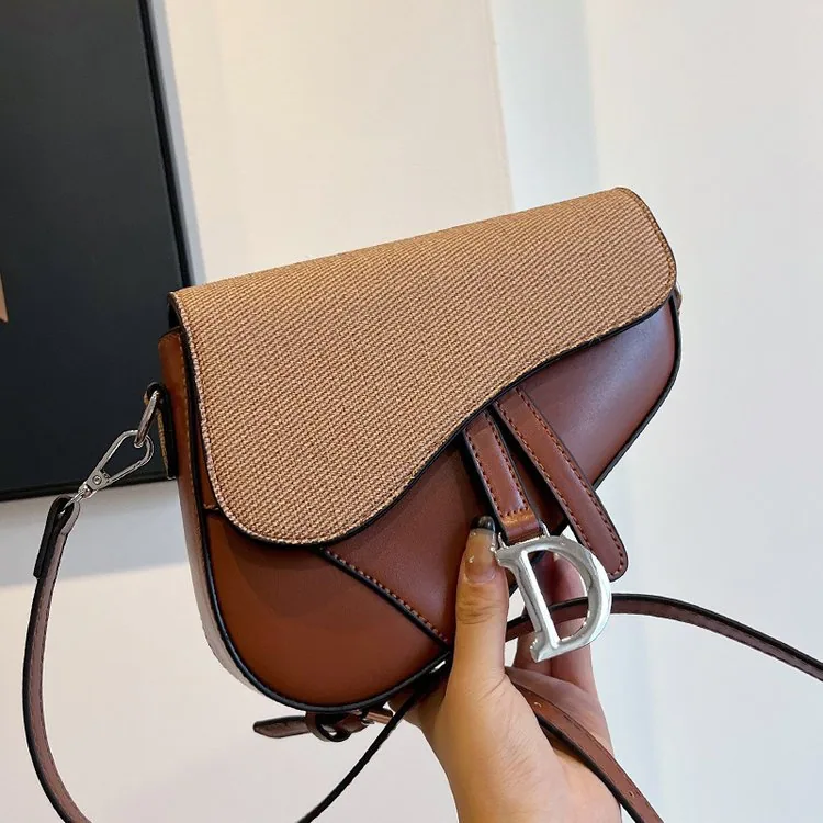 Bags, womens bags, fashionable textured saddle bags, European and American retro macarons, color girly tides, one-shouldered cro 3