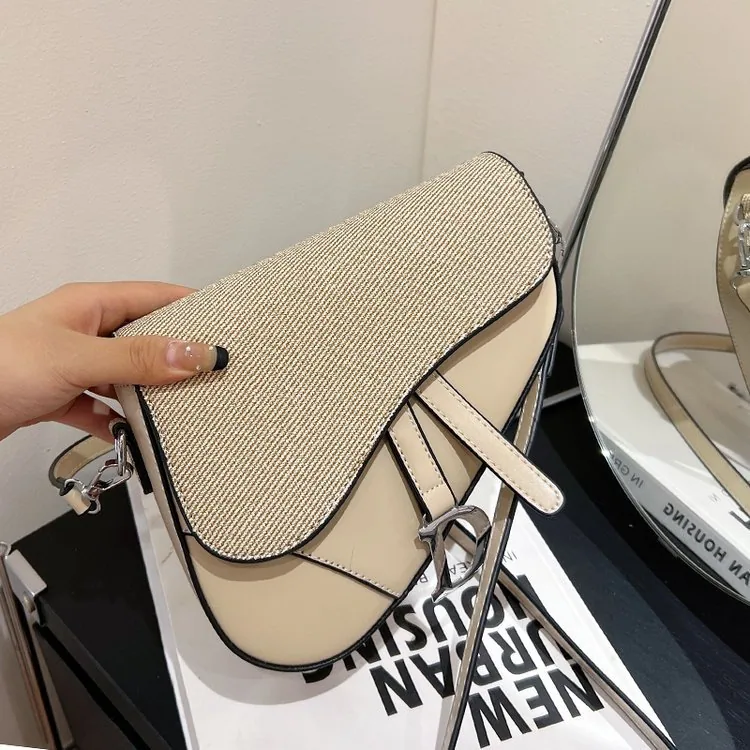 Bags, womens bags, fashionable textured saddle bags, European and American retro macarons, color girly tides, one-shouldered cro 4