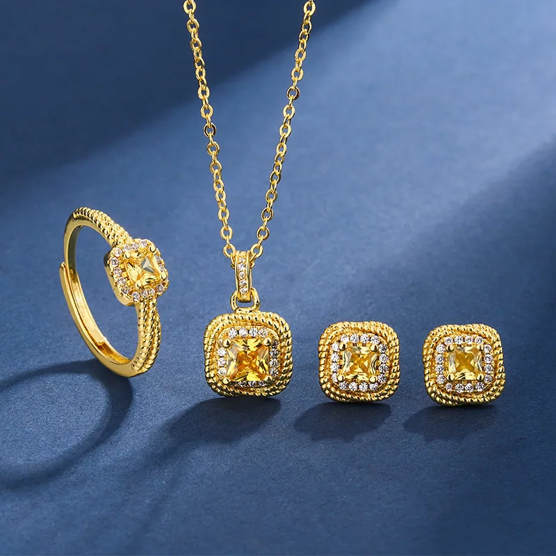 Necklace for women, versatile and high-end. Gold zircon titanium steel does not fade, genuine gold electroplated copper micro in 4