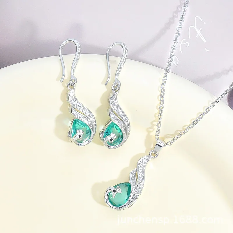 Kalung phoenix retro istana, reka bentuk khusus wanita, keluli titanium serba boleh dan mewah, set anting-anting loket tidak luntur, dalam 6