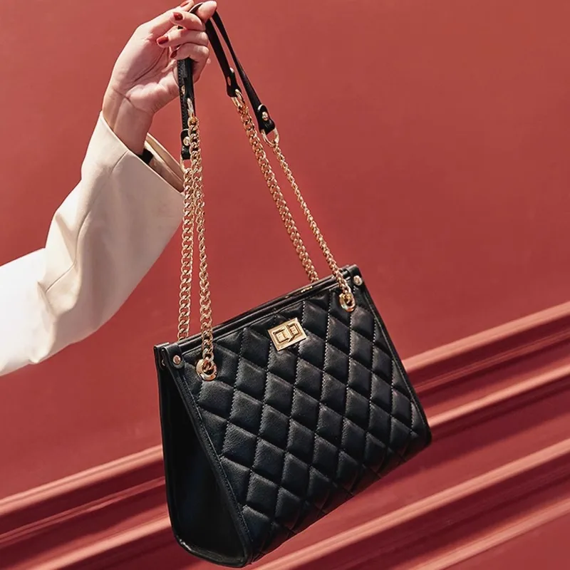 Fashionable casual large-capacity tote bag womens new 2024 large bag high-end niche commuter bag tide shoulder bag 3
