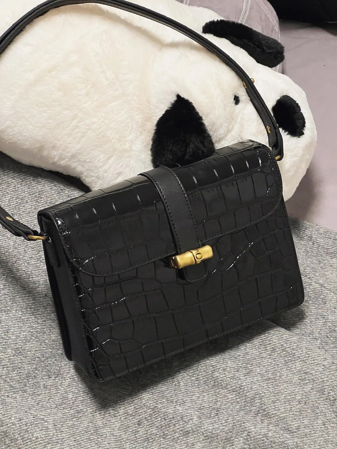 Summer Bag Womens 2024 New Fashion Hand-Held Shoulder Womens Bag Luxury Sense Foreign Versatile Crossbody Bag Mom Style 14