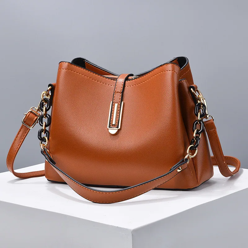 womens bag factory directly supplies new simple shell small bags, fashion chain bags, casual and versatile shoulder cros 6
