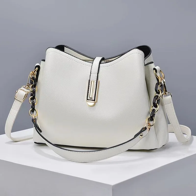 Bag Womens 2024 New Simple Crossbody Large-capacity Bag Womens Fashionable Casual Versatile One-Shoulder Crossbody Bag Overseas 2