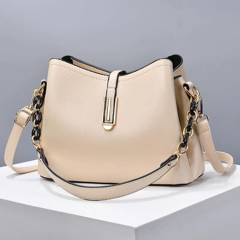 Bag Womens 2024 New Simple Crossbody Large-capacity Bag Womens Fashionable Casual Versatile One-Shoulder Crossbody Bag Overseas 3