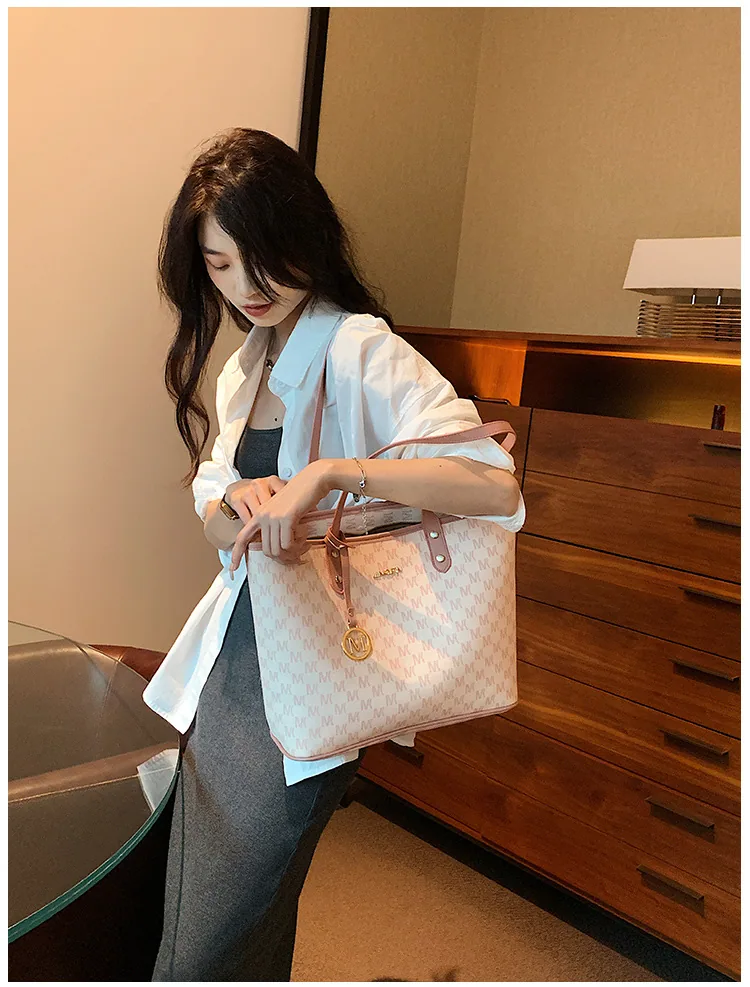 womens bag foreign trade hot one piece of shipping 2024 new large-capacity pink shoulder tote bag 25