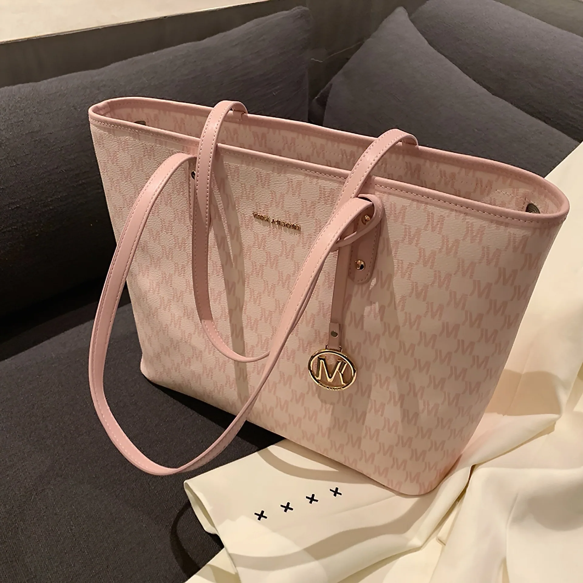 womens bag foreign trade hot one piece of shipping 2024 new large-capacity pink shoulder tote bag 28