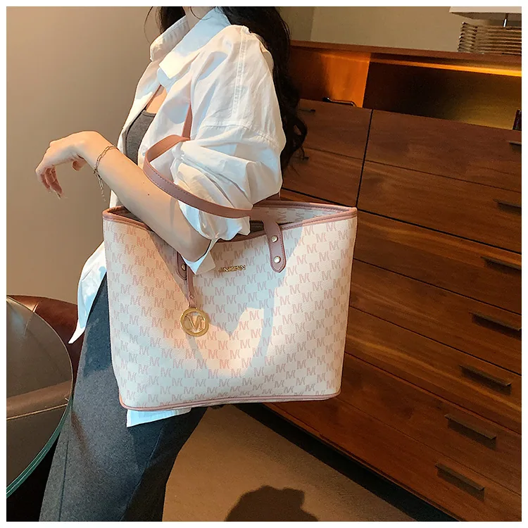 womens bag foreign trade hot one piece of shipping 2024 new large-capacity pink shoulder tote bag 20