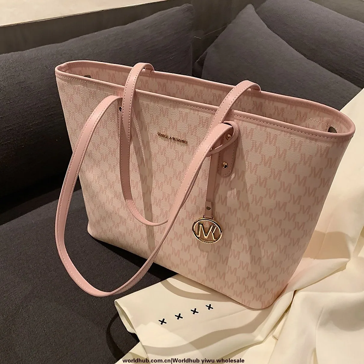womens bag foreign trade hot one piece of shipping 2024 new large-capacity pink shoulder tote bag 2