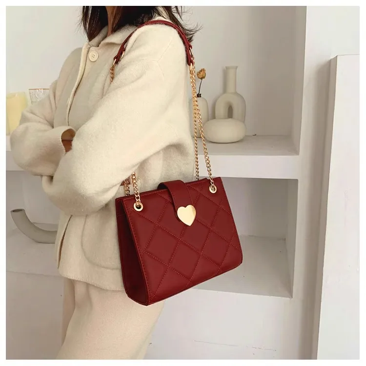 Niche red bridal bag womens 2024 new fashion texture womens bag retro shoulder bag versatile crossbody wedding bag 15