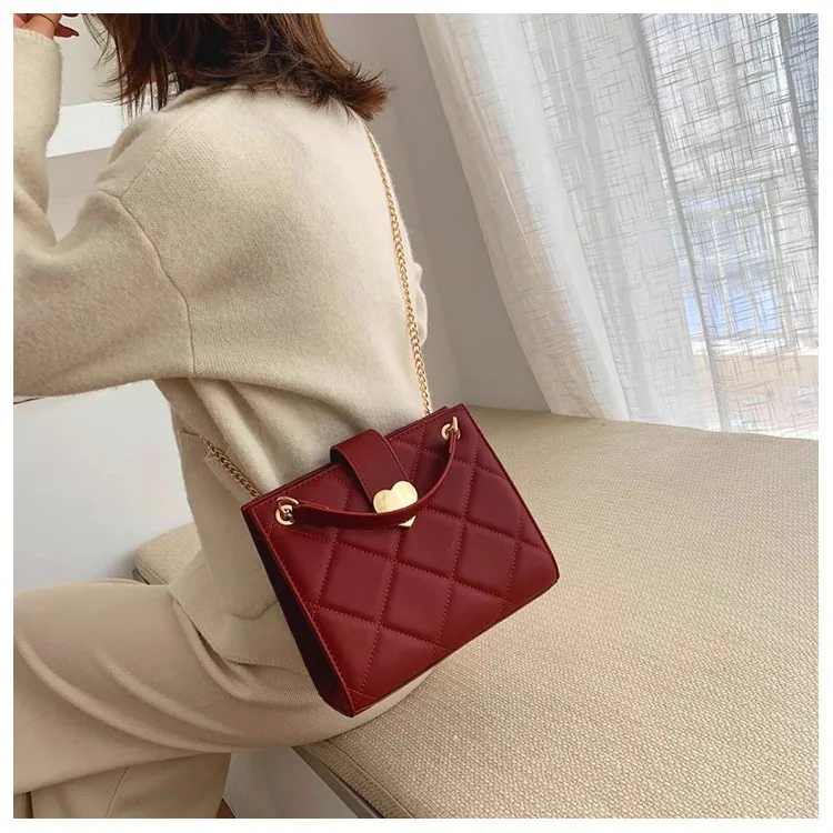 Niche red bridal bag womens 2024 new fashion texture womens bag retro shoulder bag versatile crossbody wedding bag 19