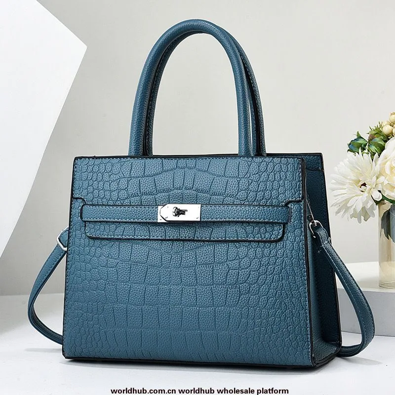 Womens Bag, Large Capacity Handbag, Womens Bag, New Ladys Bag, Textured One-Shoulder, Big Bag, Mom Bag 4