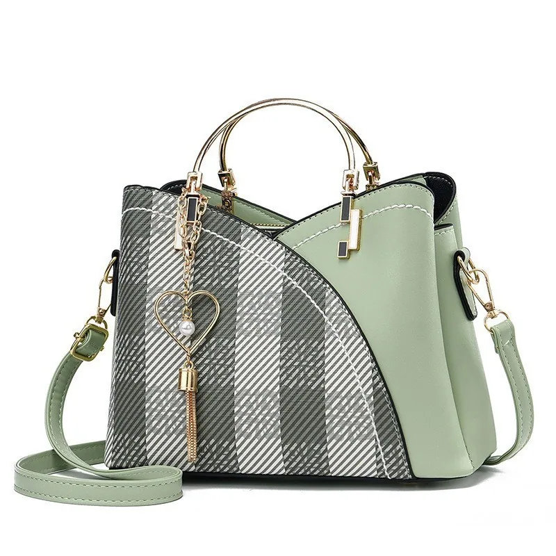 Womens Bag 2024 New Trendy Handbag Korean Edition Color Contrasting Large Capacity Fashion Single Shoulder Crossbody Bag One Pie 6