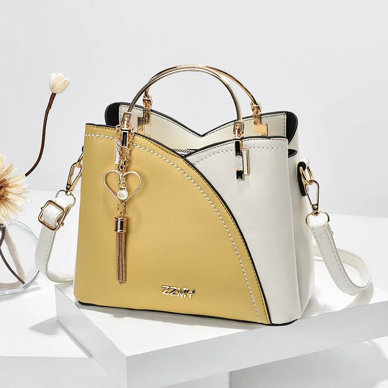 Womens Bag 2024 New Trendy Handbag Korean Edition Color Contrasting Large Capacity Fashion Single Shoulder Crossbody Bag One Pie 12