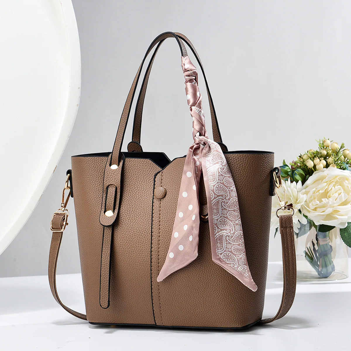 2024 Spring Cross border Hot Selling New Bags for Women in Taizhou, Large Capacity Handbags, Shoulder Bags 7
