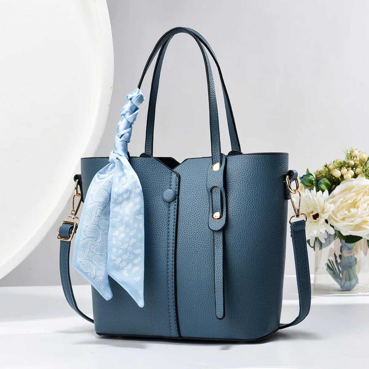 2024 Spring Cross border Hot Selling New Bags for Women in Taizhou, Large Capacity Handbags, Shoulder Bags 4