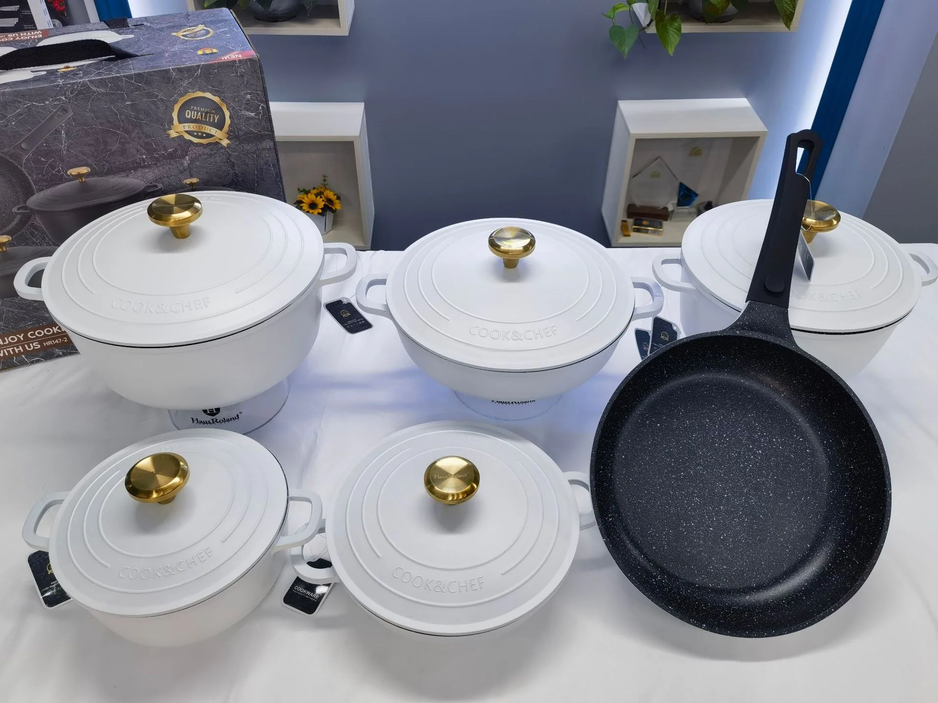 Maifanshi non-stick pan household wok aluminum die-casting braised soup pan saucepan frying pan gift set pan 10